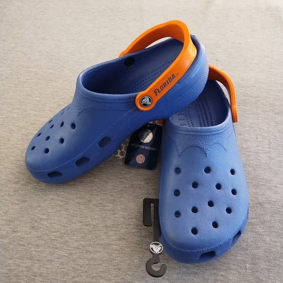 University of Florida Gators Crocs XL - Men’s 10-11 Women's 12-14 NWT Licensed - Picture 15 of 15
